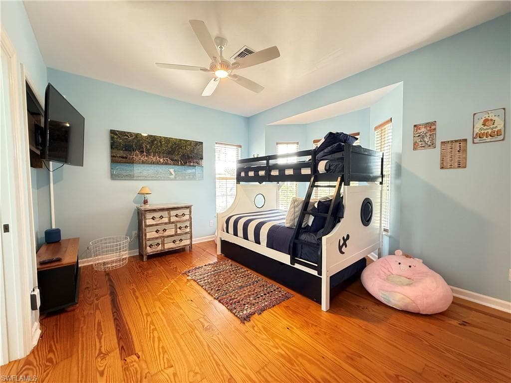 1296 Grand Canal DR-18