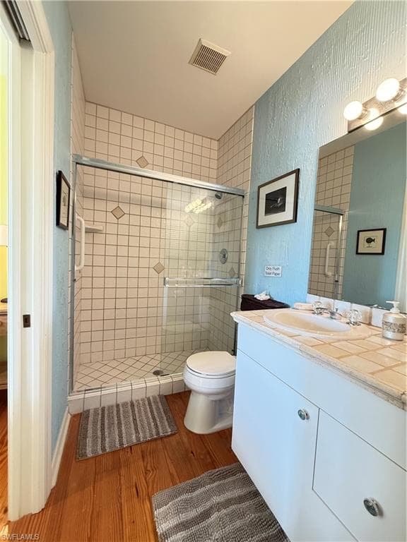 1296 Grand Canal DR-20