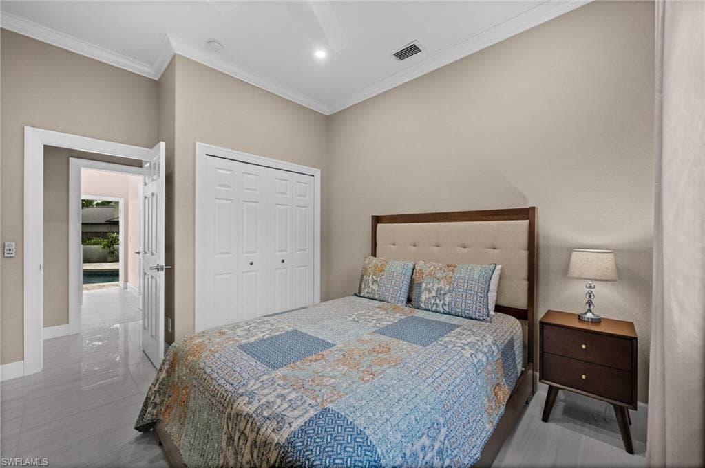 2035 Teagarden LN-22