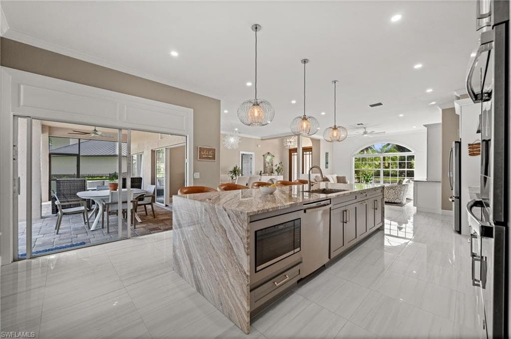 2035 Teagarden LN-14