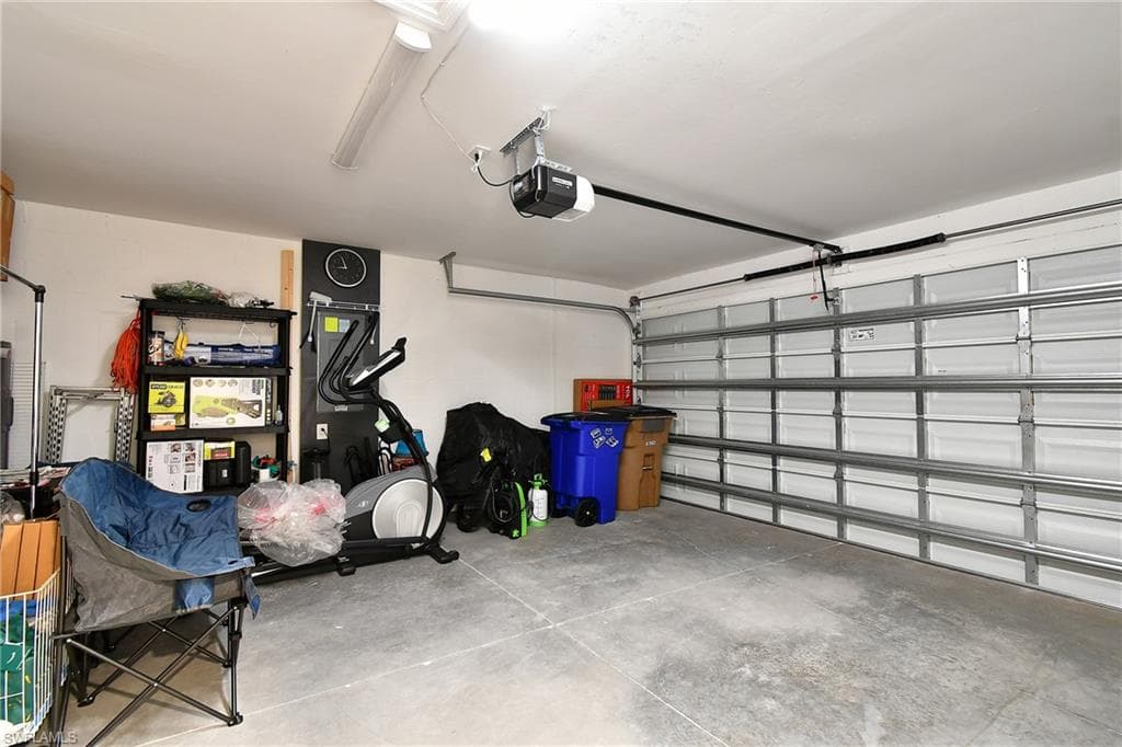 20340 Caroline Creek PL-18