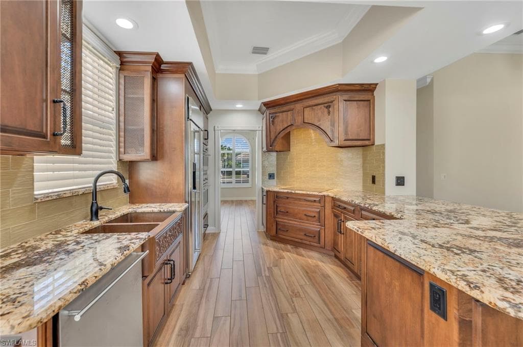 7558 Garibaldi CT-6