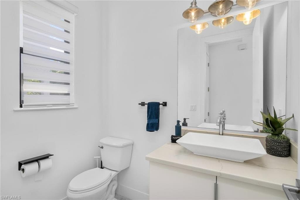 3016 Van Buren AVE-12