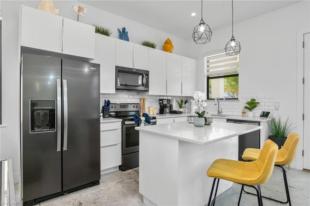 3016 Van Buren AVE-6