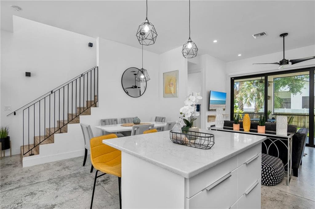 3016 Van Buren AVE-4
