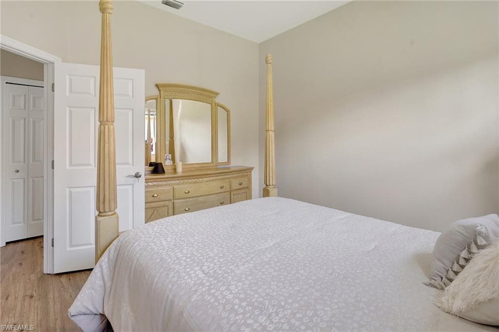 16112 Edgemont DR-34
