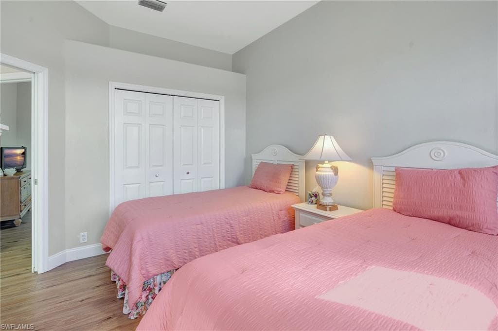 16112 Edgemont DR-28