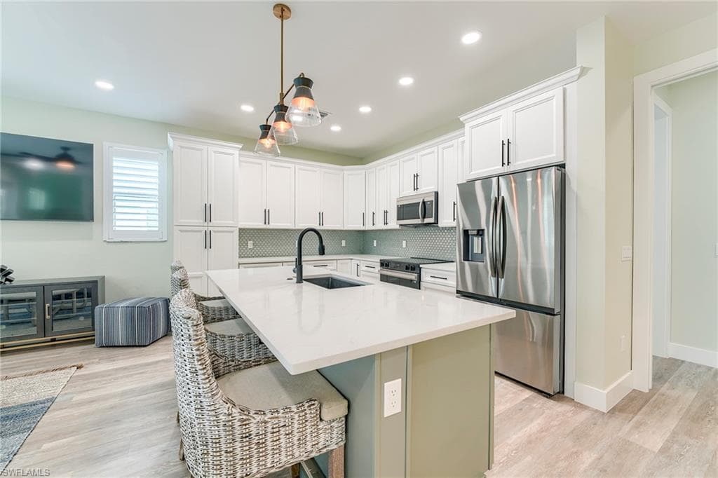 159 Delmar AVE-31