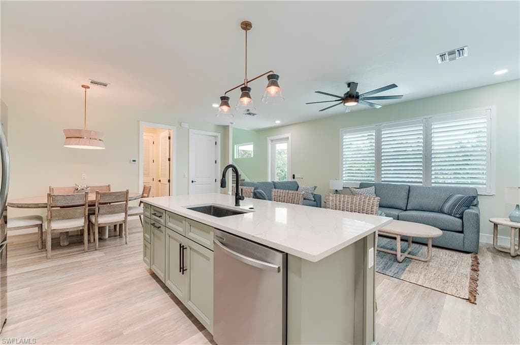 159 Delmar AVE-33