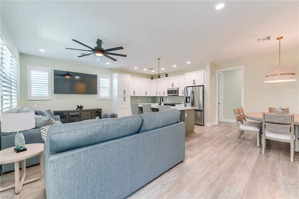 159 Delmar AVE-37
