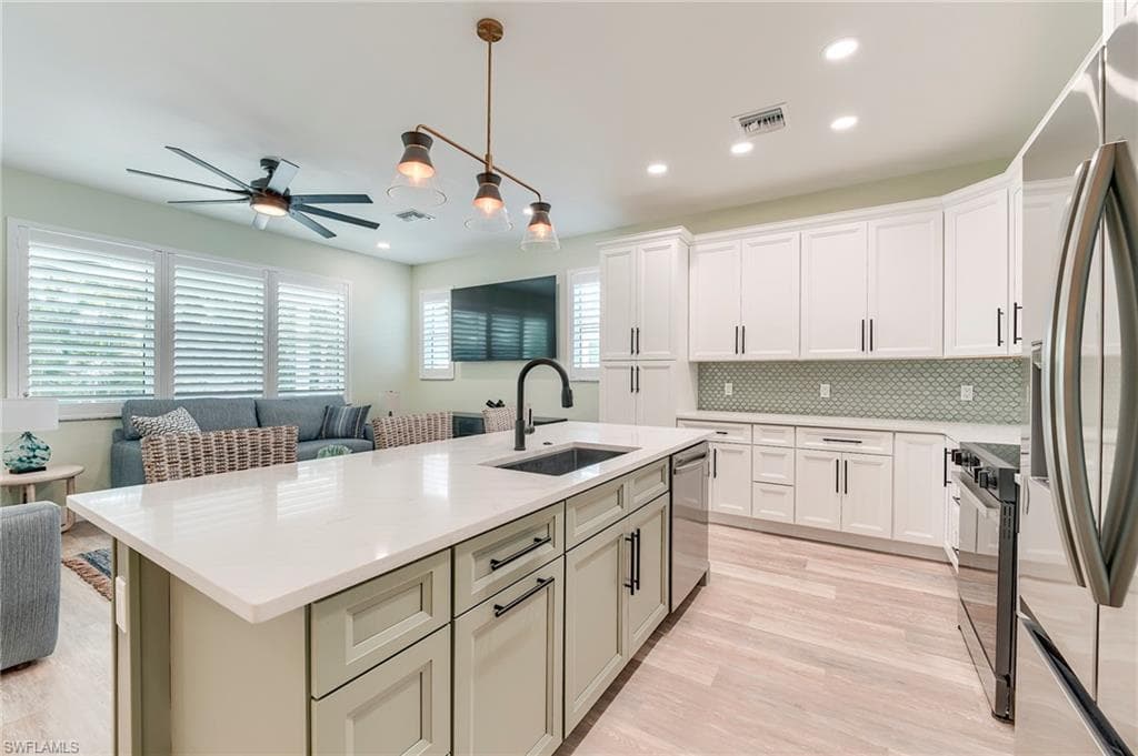 159 Delmar AVE-32
