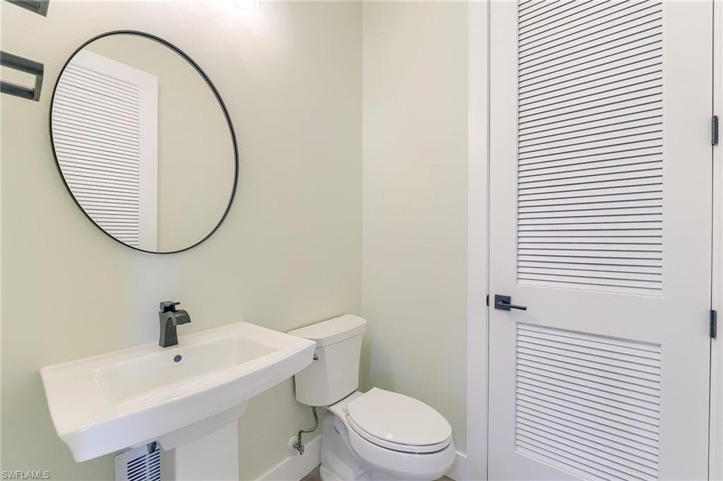159 Delmar AVE-13