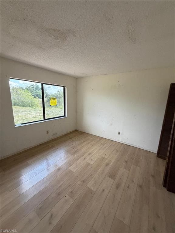 24898 Trost BLVD-15