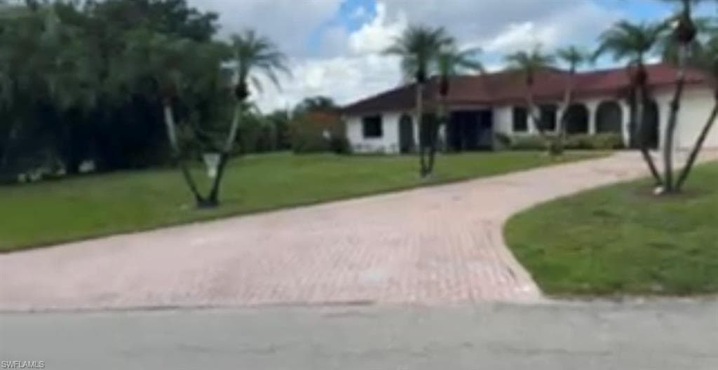 24898 Trost BLVD-11