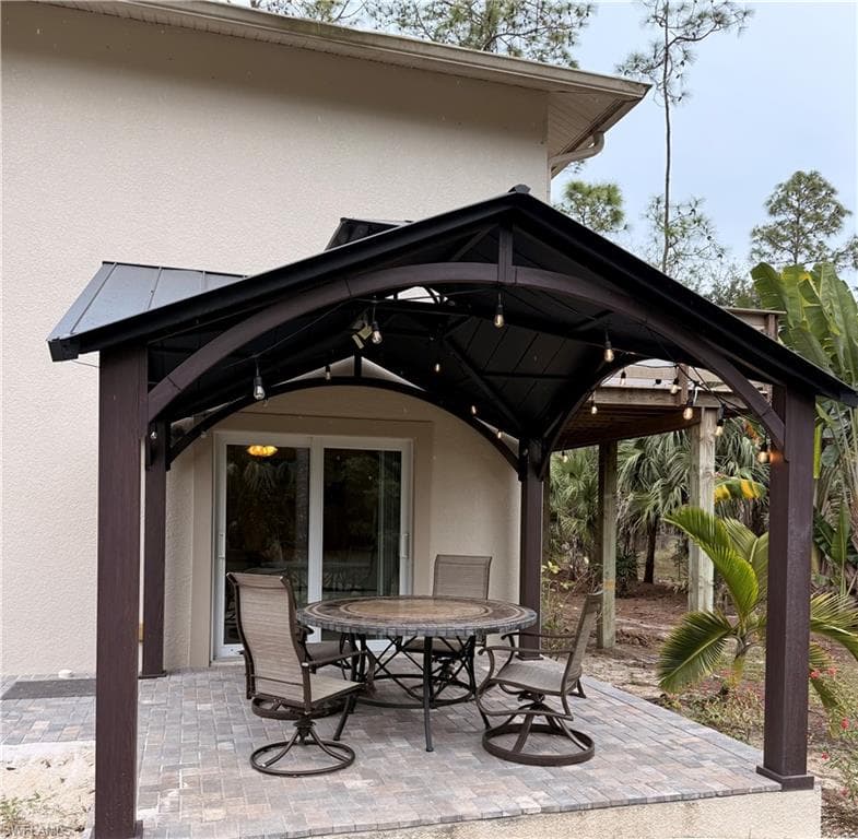 6140 Standing Oaks-12