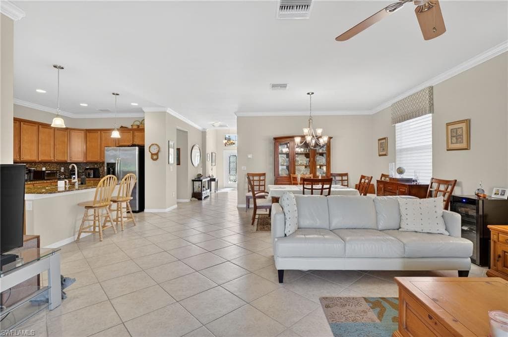 3640 Treasure Cove CIR-5