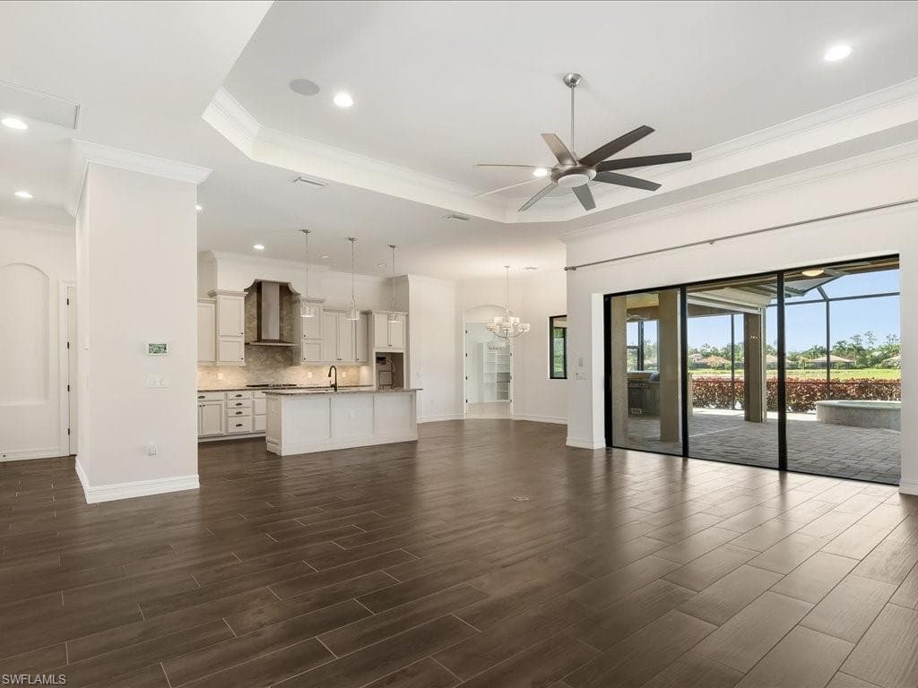 1546 Mockingbird DR-11