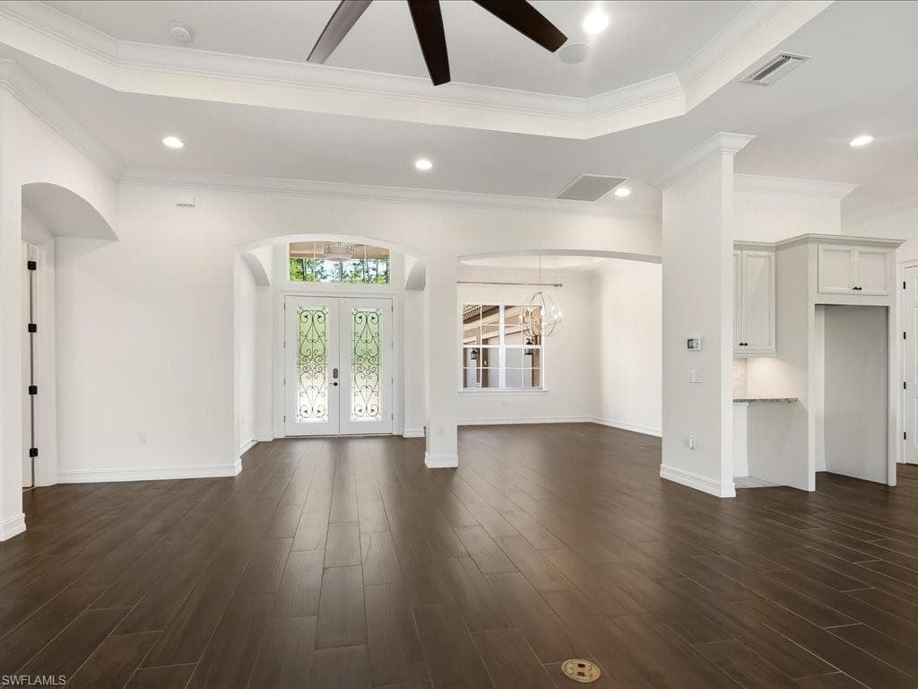 1546 Mockingbird DR-8