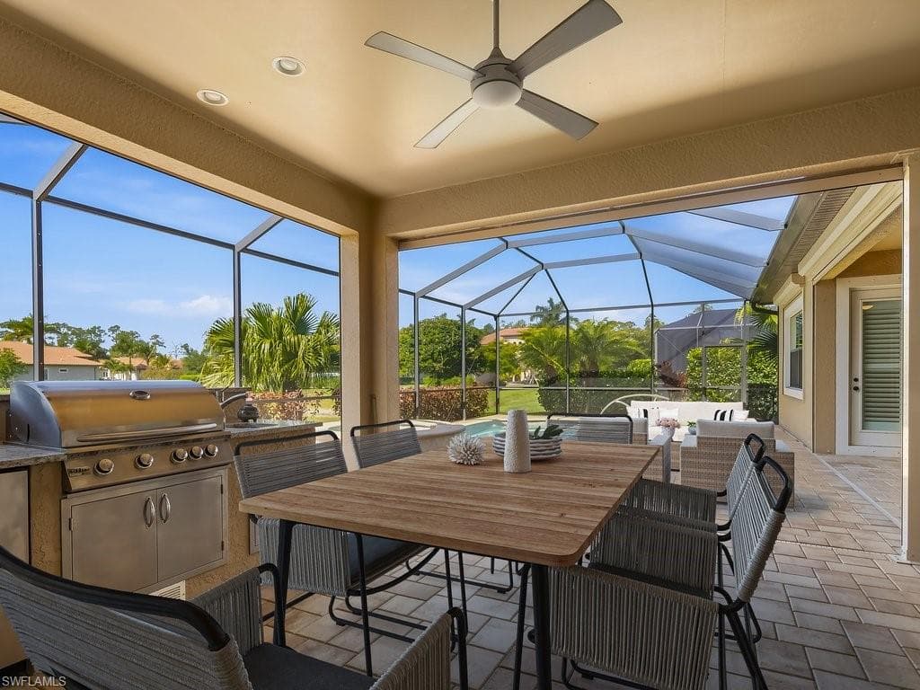 1546 Mockingbird DR-29