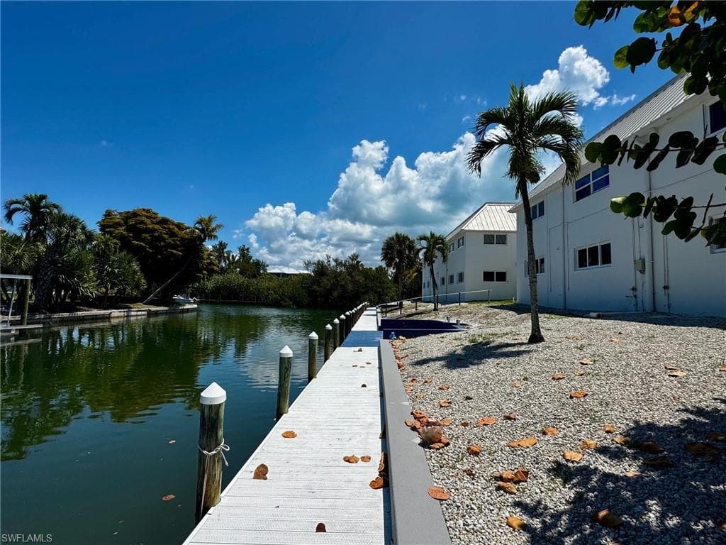 805 E Gulf DR B4-4