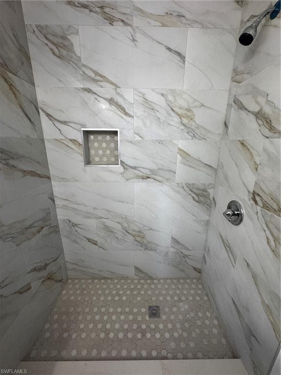 805 E Gulf DR B4-7