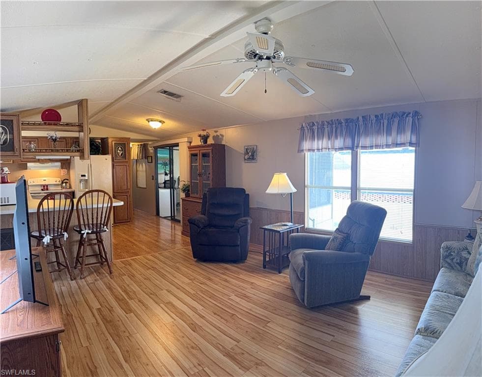 10651 Wales LOOP-10