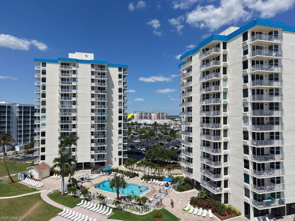 7300 Estero BLVD 603-16