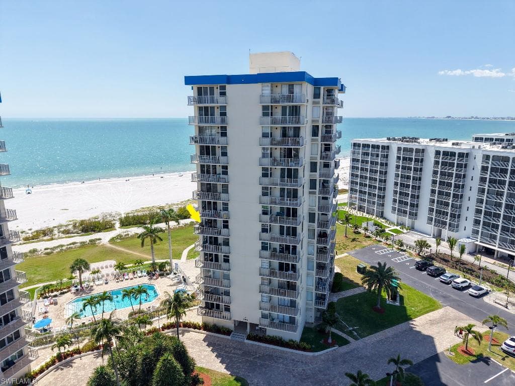 7300 Estero BLVD 603-19