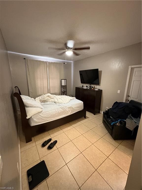 2500 Storter AVE-31