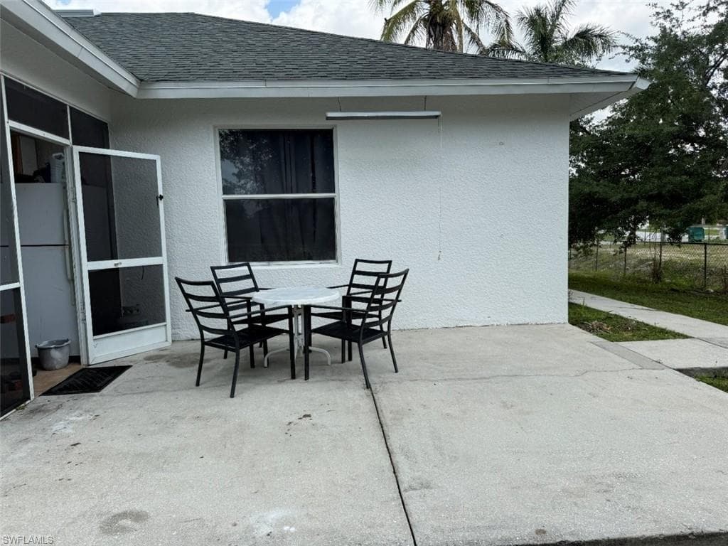 2500 Storter AVE-44