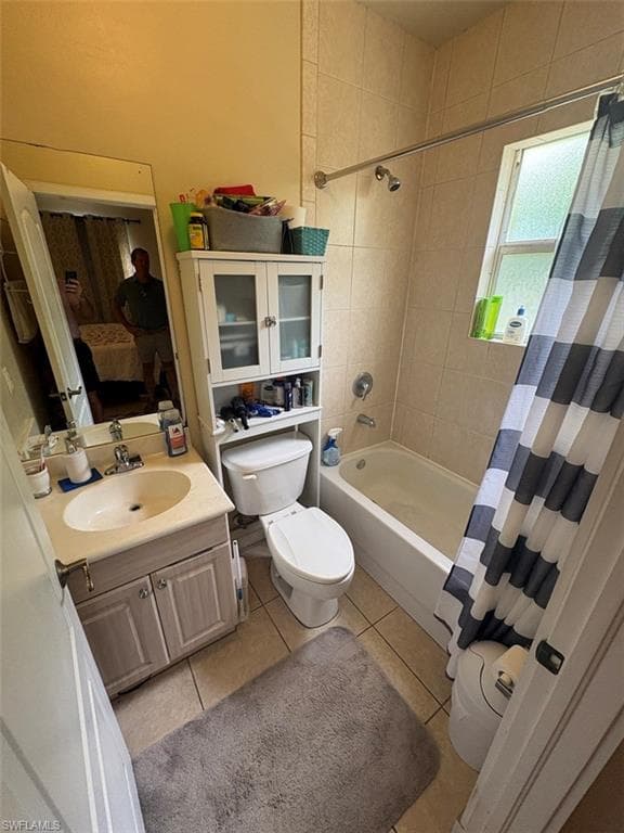 2500 Storter AVE-39