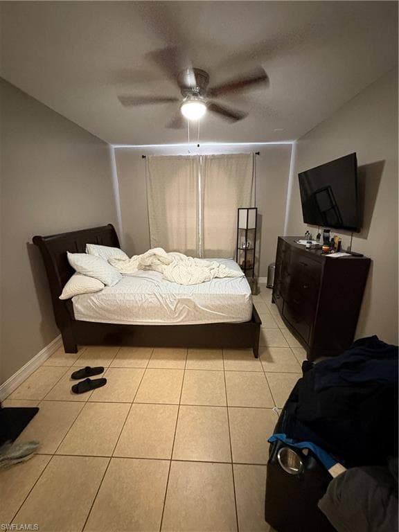 2500 Storter AVE-34