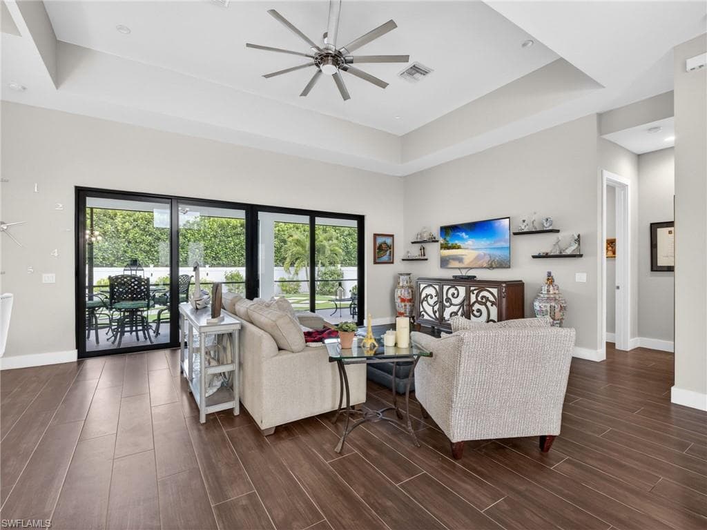 11590 Pin Oak DR S-5