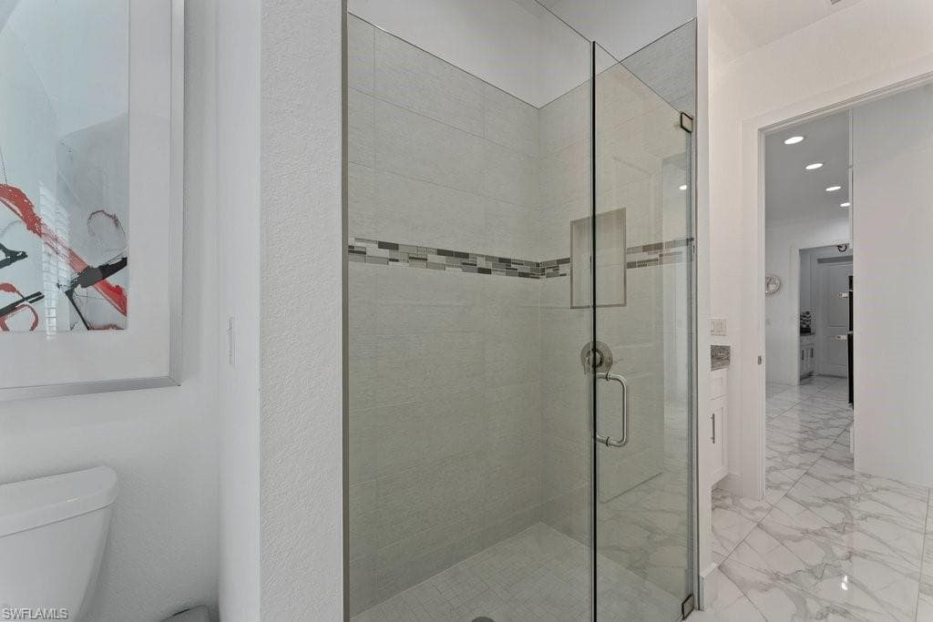 21 SW 21st ST-26