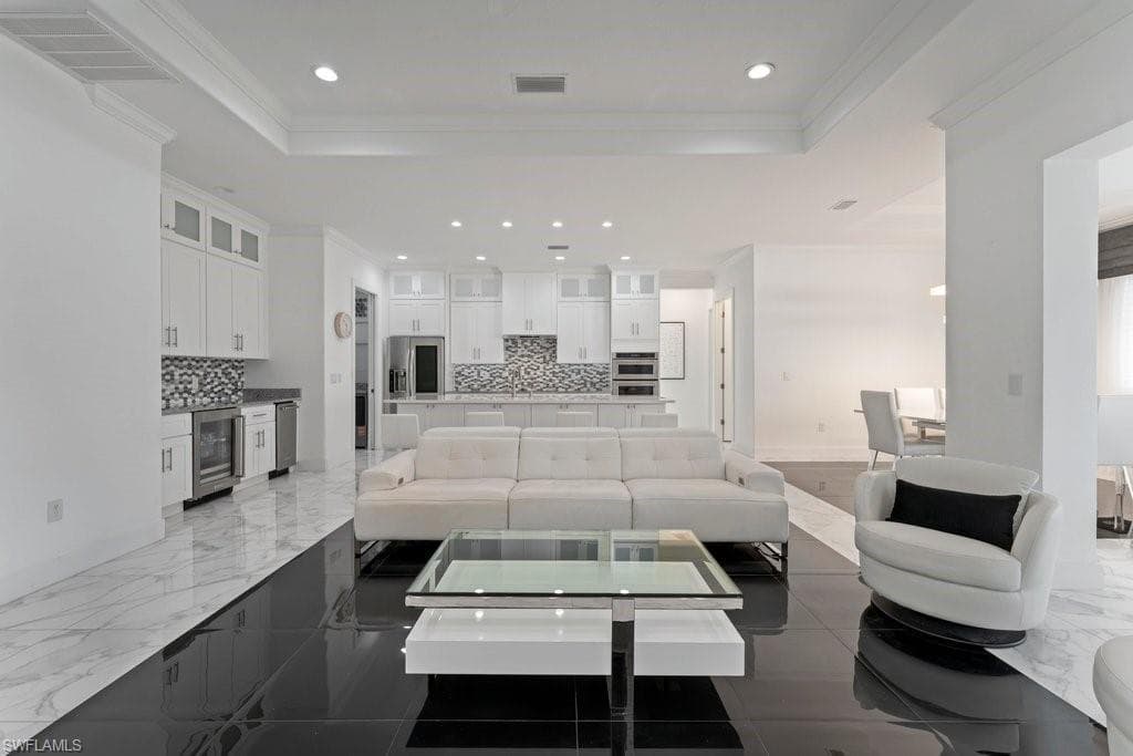 21 SW 21st ST-6