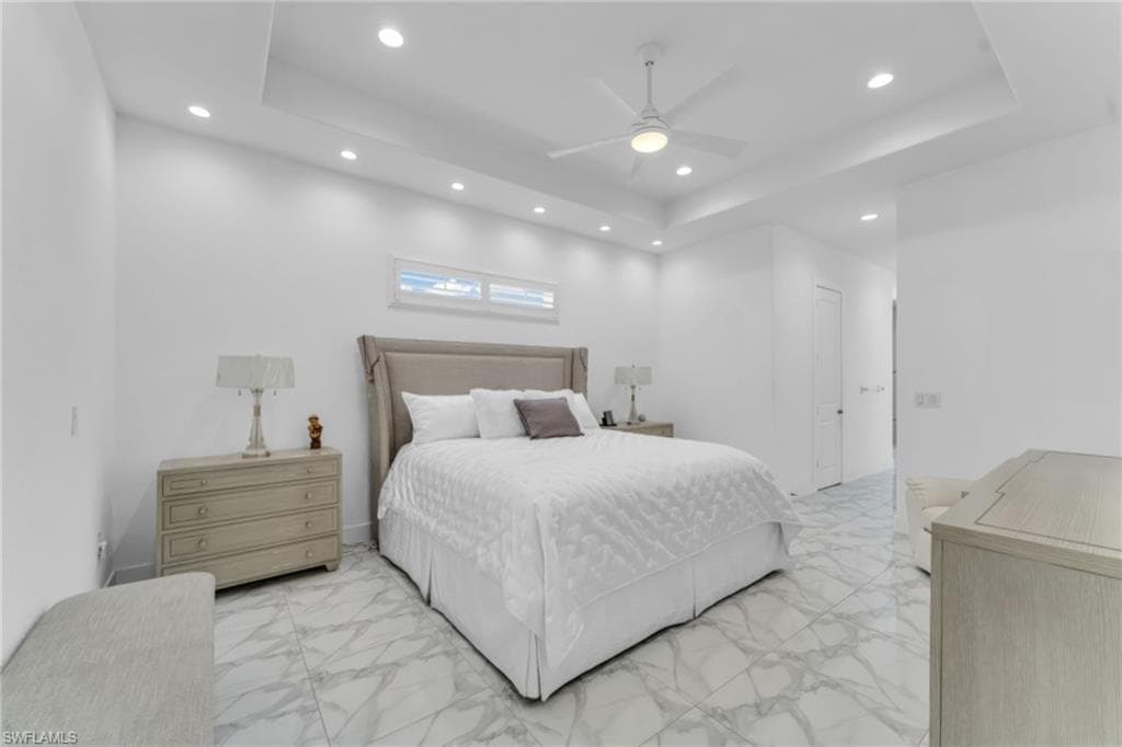 21 SW 21st ST-17