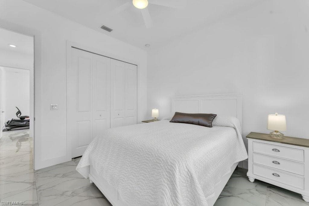 21 SW 21st ST-24