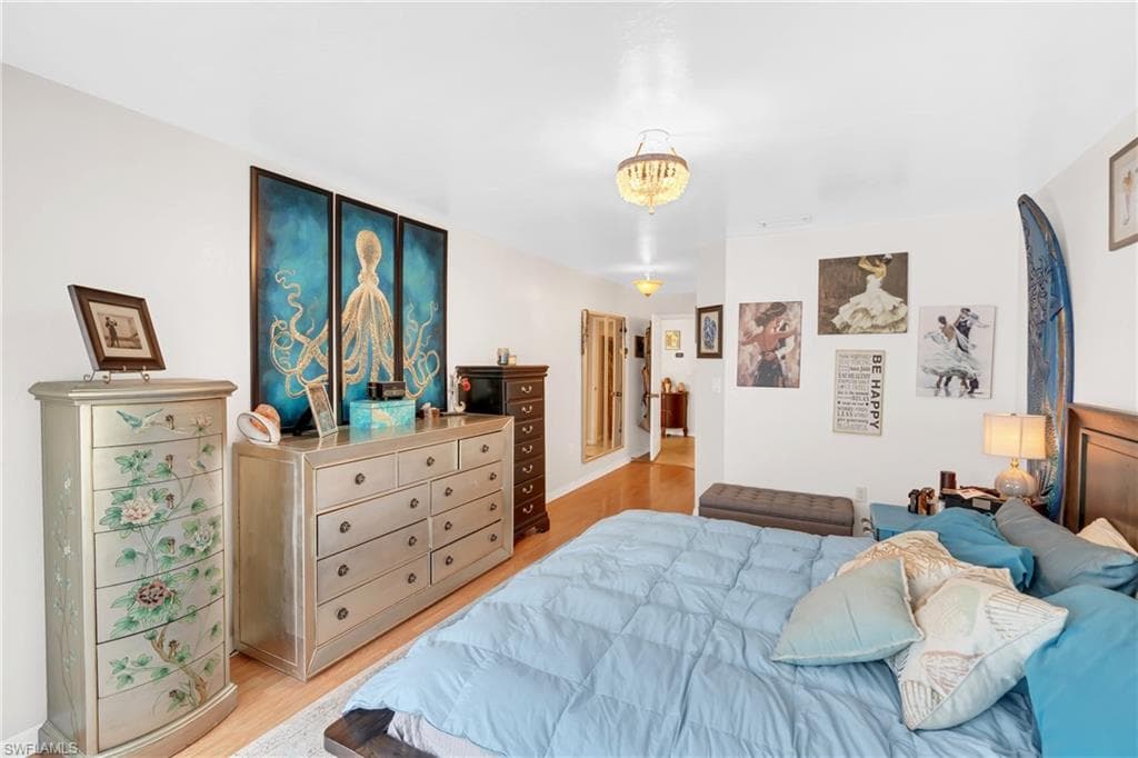 1443 Larkspur DR-21