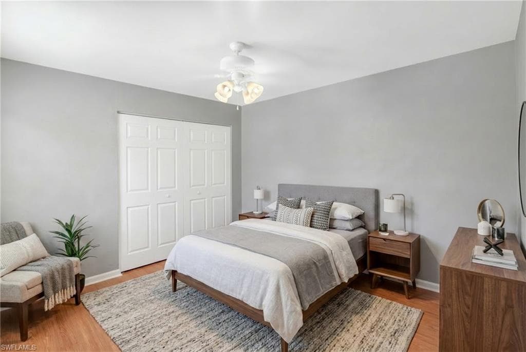 1443 Larkspur DR-29