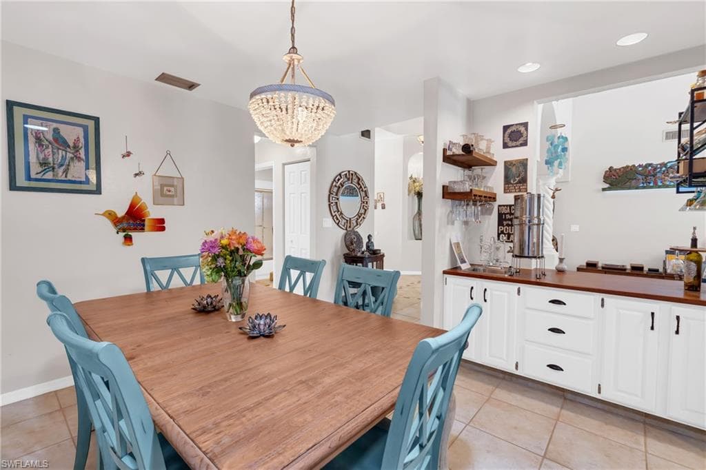1443 Larkspur DR-14