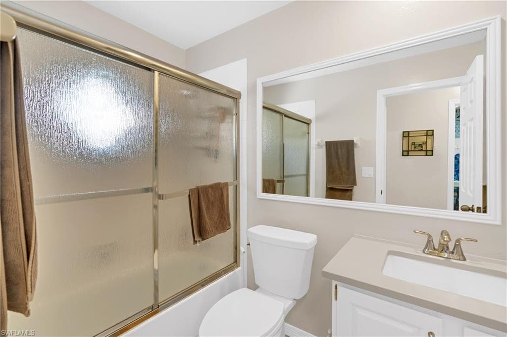 1443 Larkspur DR-28