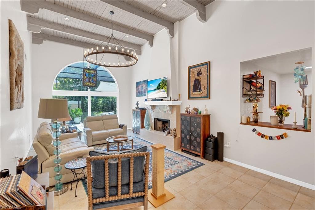 1443 Larkspur DR-7