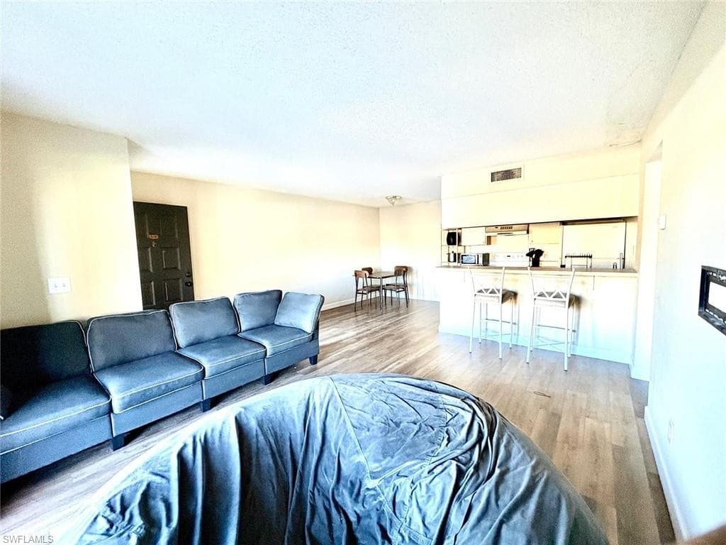 5315 Summerlin RD 1508-13