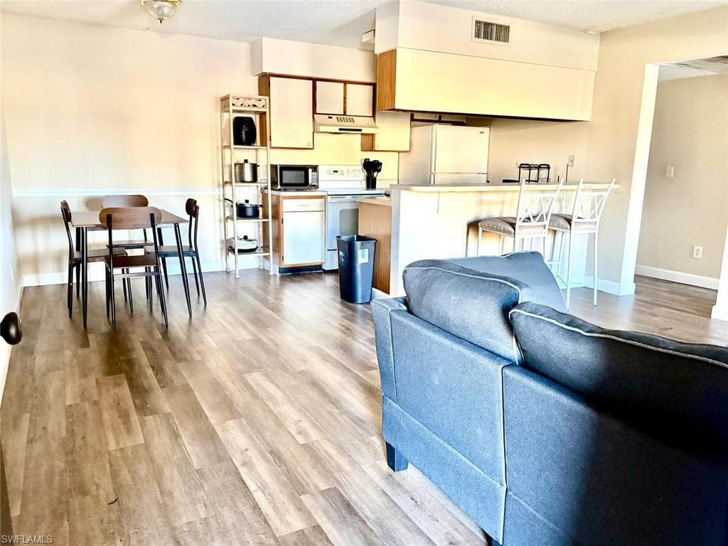 5315 Summerlin RD 1508-18