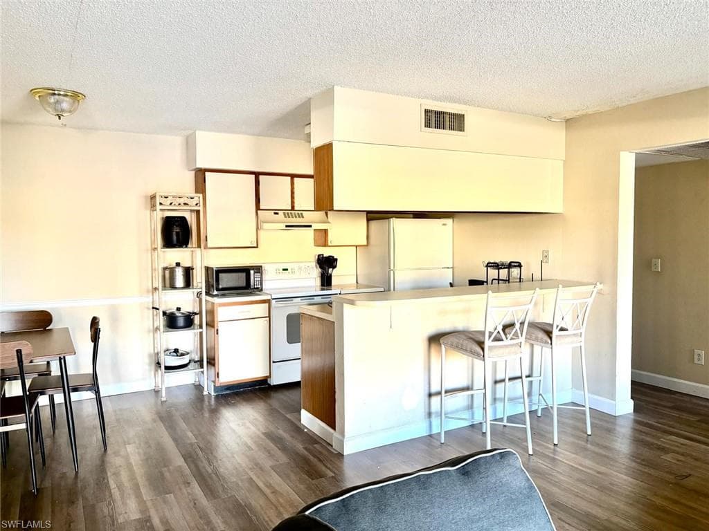 5315 Summerlin RD 1508-30
