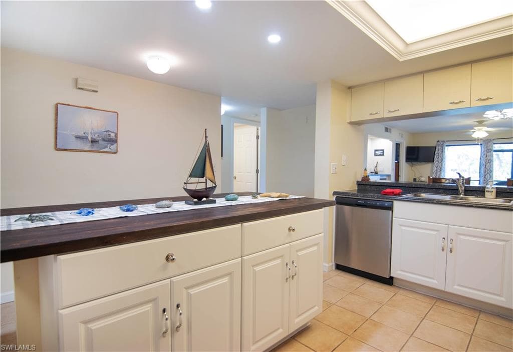 12191 Kelly Sands WAY 1502-6