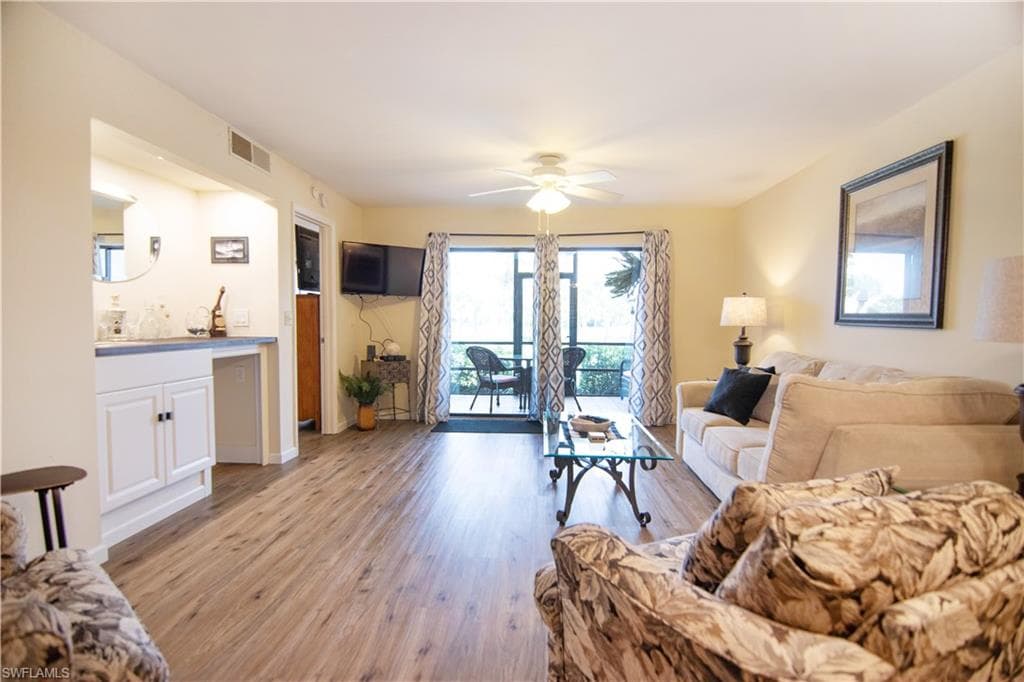 12191 Kelly Sands WAY 1502-8