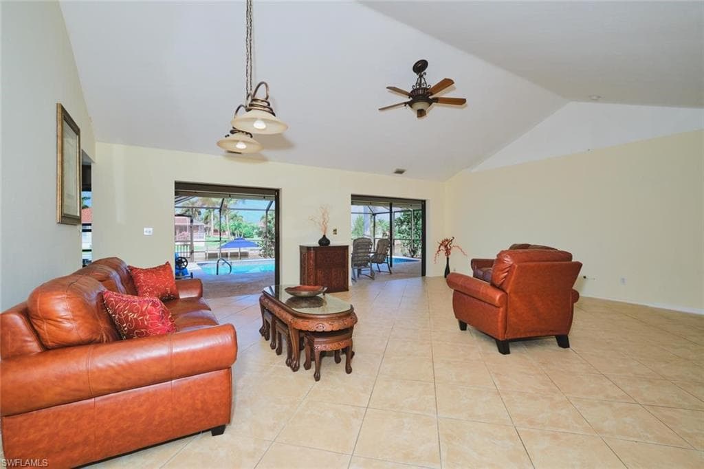 4122 SW 22nd CT-5
