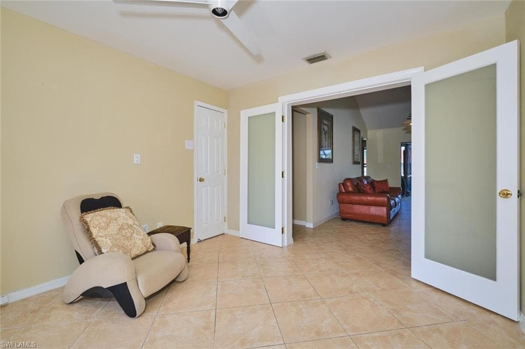 4122 SW 22nd CT-12
