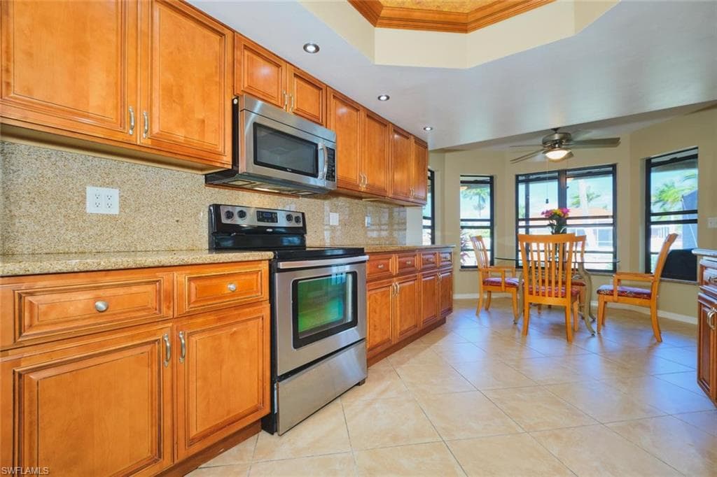 4122 SW 22nd CT-16